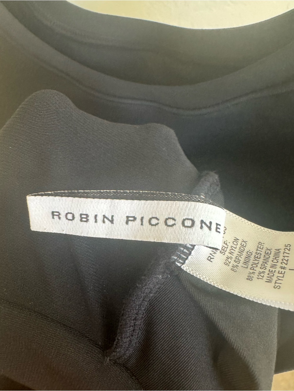 Robin Piccone Ava Tank Bikini Top Knot Front Crop Swim Black Size Large EUC - Picture 3 of 4